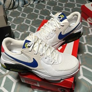 Selling nike shoes, air max excee size 13 use two times in very good condition.